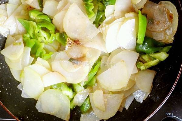 青椒炒土豆片的做法图解9