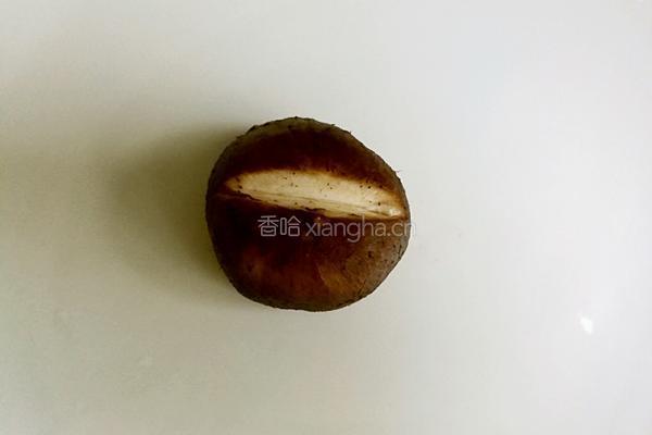 香菇油菜的做法图解3