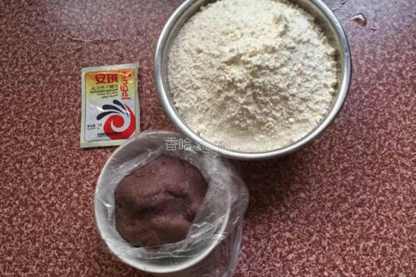 豆沙包的做法图解1