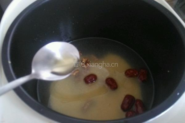 小米红枣核桃稀饭的做法图解6
