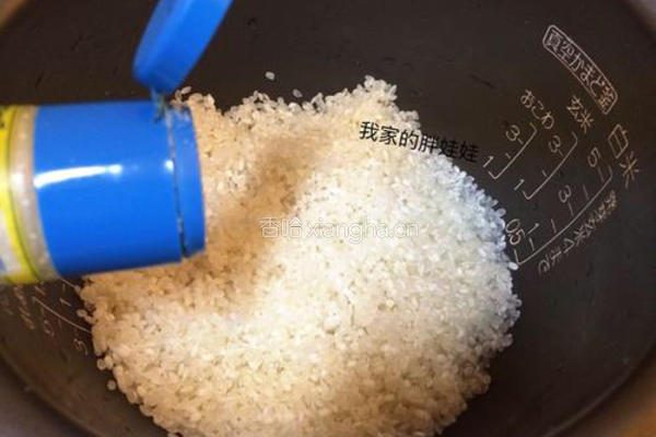 春笋樱虾饭的做法图解3