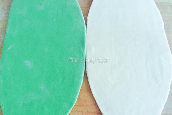 双色蔬汁面的做法图解3