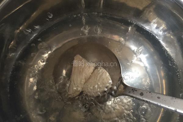 葱香鸡丝凉面的做法图解2