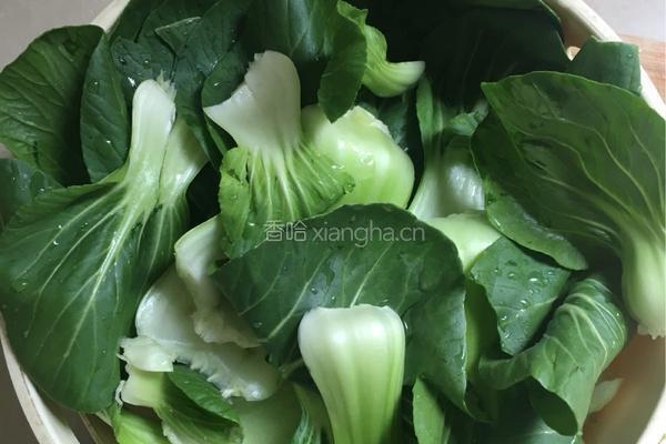 清炒油菜的做法图解1