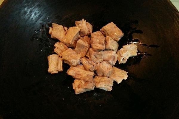 鹌鹑蛋烧排骨的做法图解9
