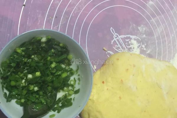 千层葱花饼的做法图解1