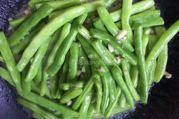 蒜香四季豆的做法图解6
