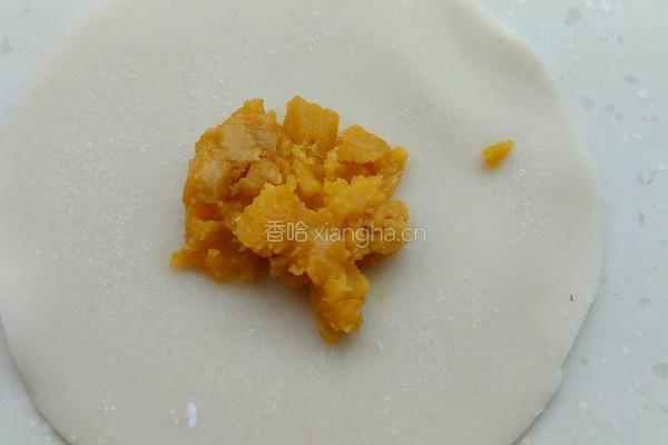 "飞黄腾达"烧卖的做法图解2