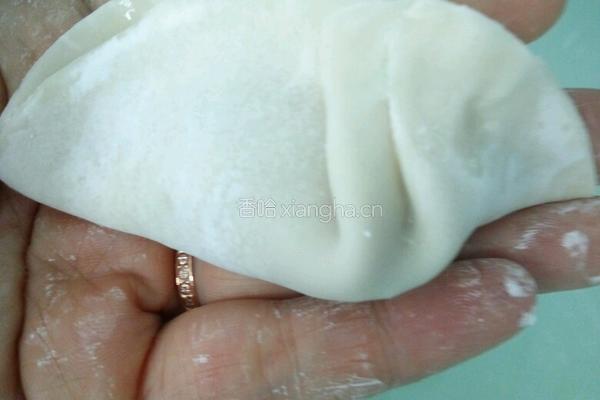 猪肉芹菜水饺的做法图解10