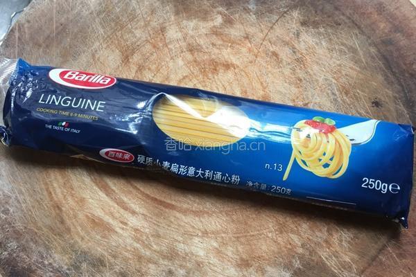 茄汁意大利面的做法图解1