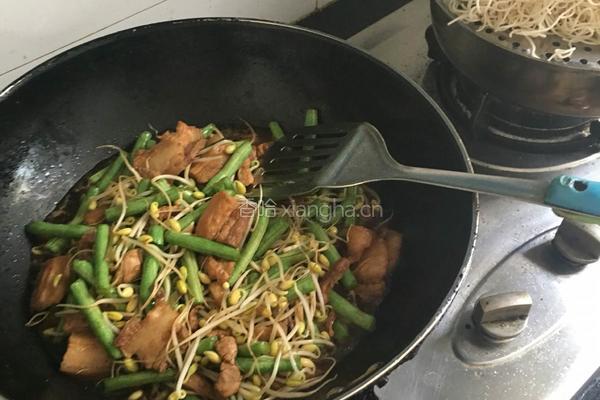 豆角焖面的做法图解4