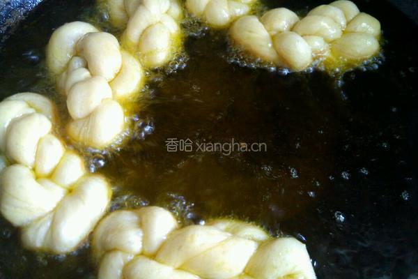 奶香蜂蜜麻花的做法图解11