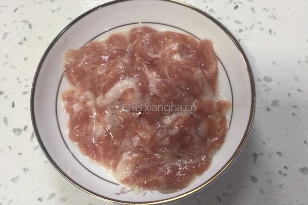 茭白肉丝的做法图解2