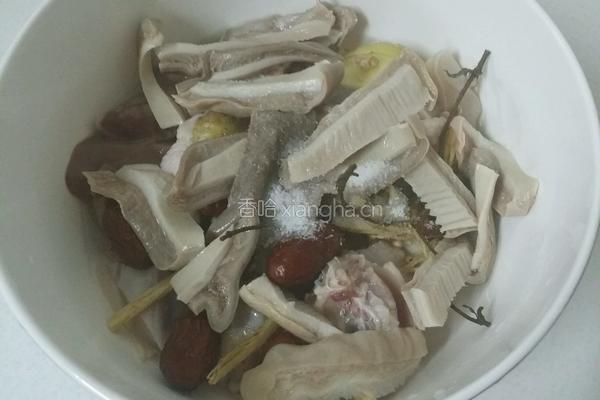胡椒猪肚鸡的做法图解7
