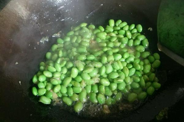 青豆米炒肉的做法图解6