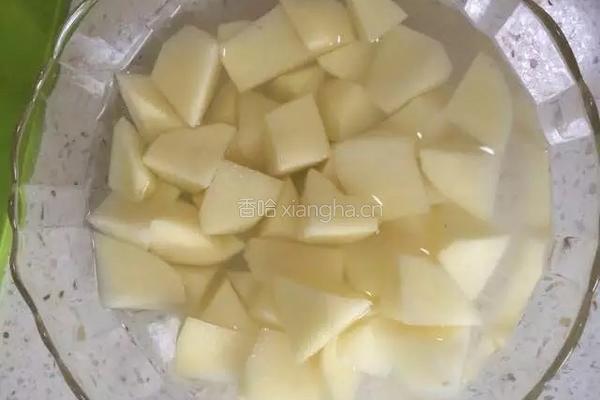 排骨炖土豆的做法图解3
