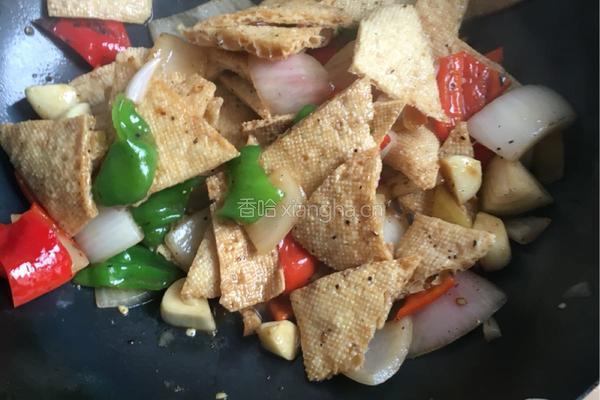 洋葱脆豆腐的做法图解4