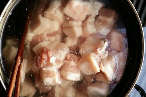 美味红烧肉的做法图解1