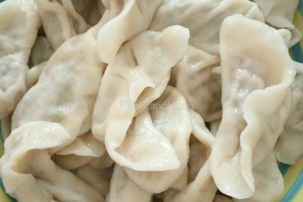 香菇 洋葱 辣椒 猪肉水饺的做法图解7