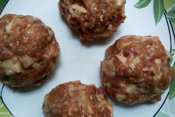马蹄瘦肉丸的做法图解4