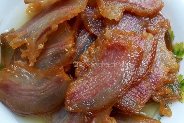 香蒜炒腊肉的做法图解2