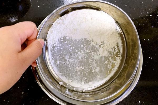 椰香黑樱桃软酥饼的做法图解5