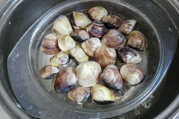 蒸青蛾的做法图解1