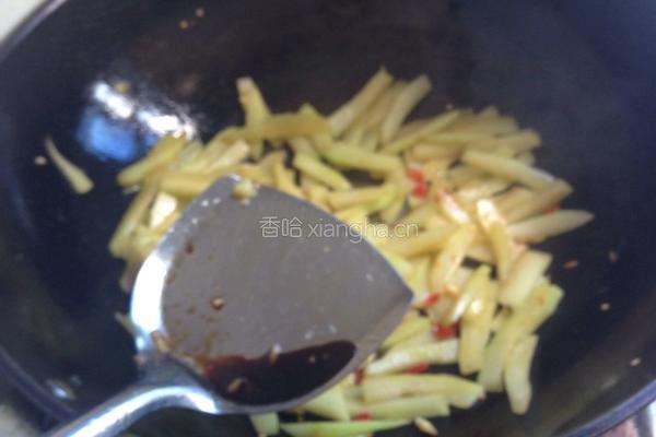 香辣西瓜皮的做法图解8