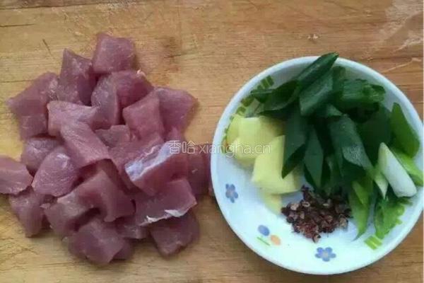 肉松的做法图解1
