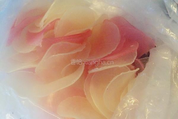 香酥虾片的做法图解1