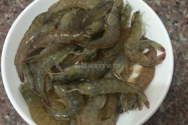 豆酱炒虾的做法图解2