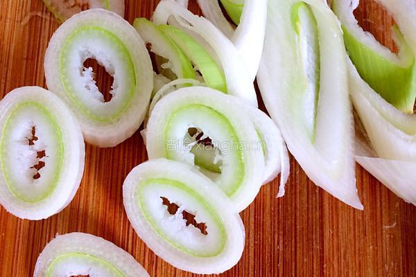 空心菜炒肉片的做法图解2