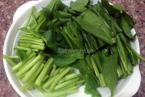 豆酱油菜的做法图解2