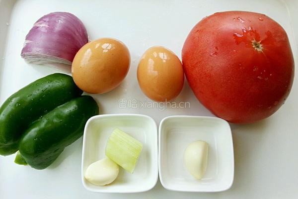 西红柿炒鸡蛋的做法图解1