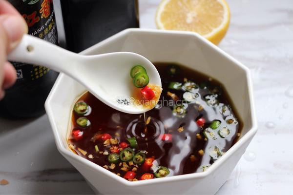 酸辣捞汁荞麦米粉的做法图解4