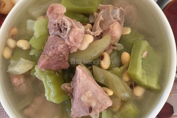 排骨苦瓜黄豆煲的做法图解5