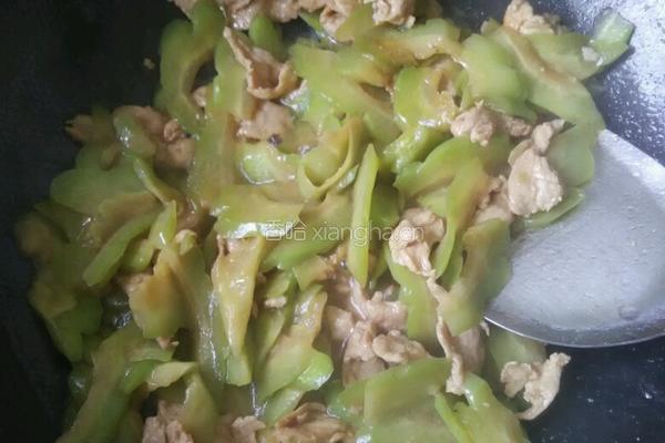 苦瓜炒肉的做法图解6
