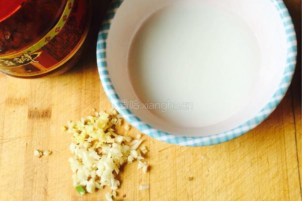 鸭血豆腐的做法图解2