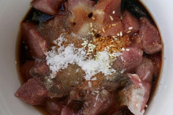 牙签肉（猪肉）的做法图解2