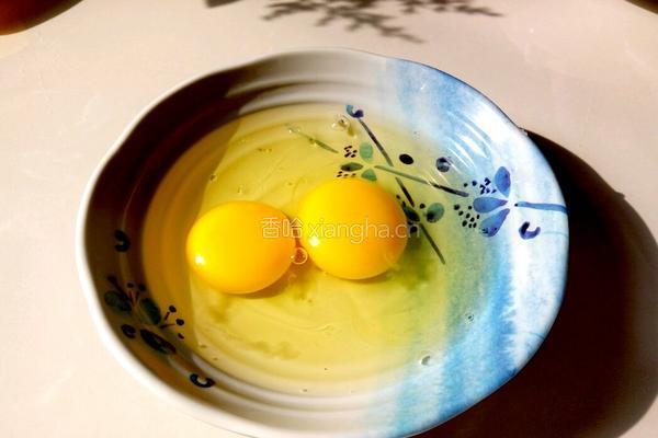 蒜苔炒鸡蛋的做法图解2