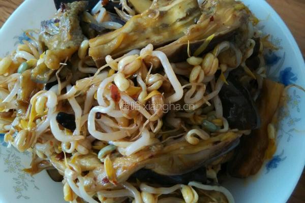 凉拌茄子绿豆芽的做法图解5