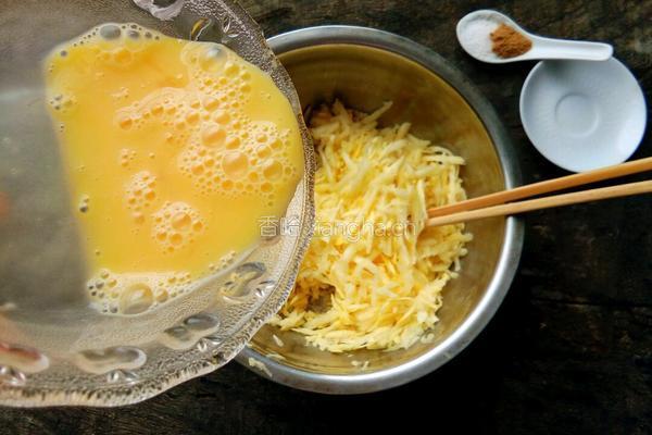 黄皮笋瓜饼的做法图解4