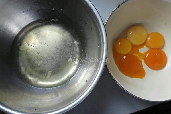 电饭锅蛋糕的做法图解1