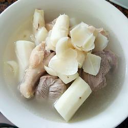 山药百合汤的做法[图]