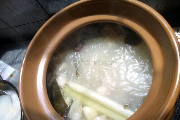 海带排骨汤的做法图解5