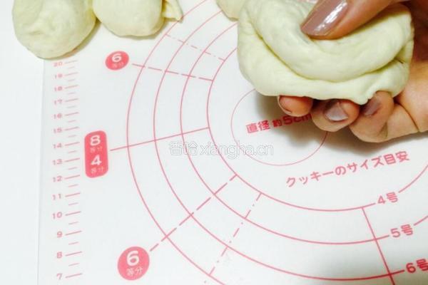 松软美乃滋餐包的做法图解10