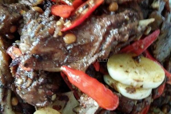 黄豆炒鸭肉的做法图解6