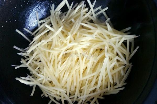 青椒土豆丝的做法图解5