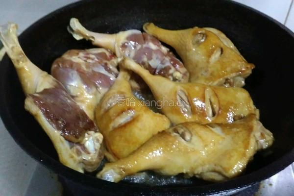 红烧鸭腿的做法图解1