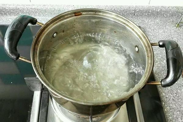 五彩缤纷水果冻的做法图解5